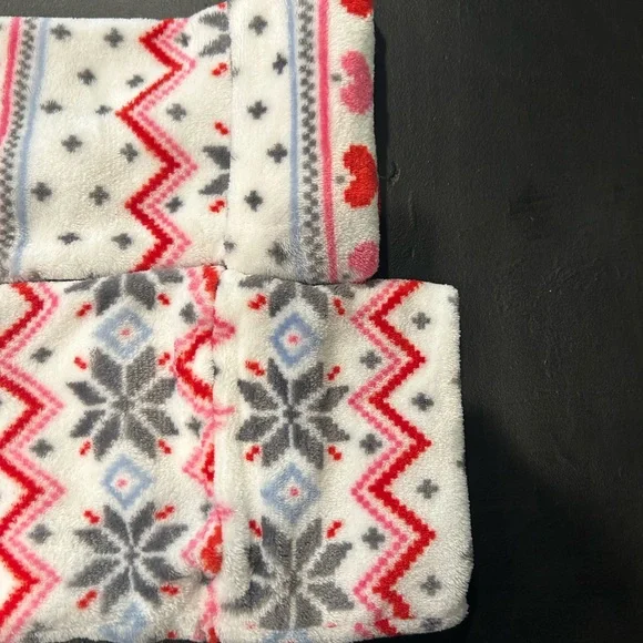 NWOT Luxurious P.J. Salvage Robe, Belted, Incredibly Soft, Size S. - Picture 8 of 9